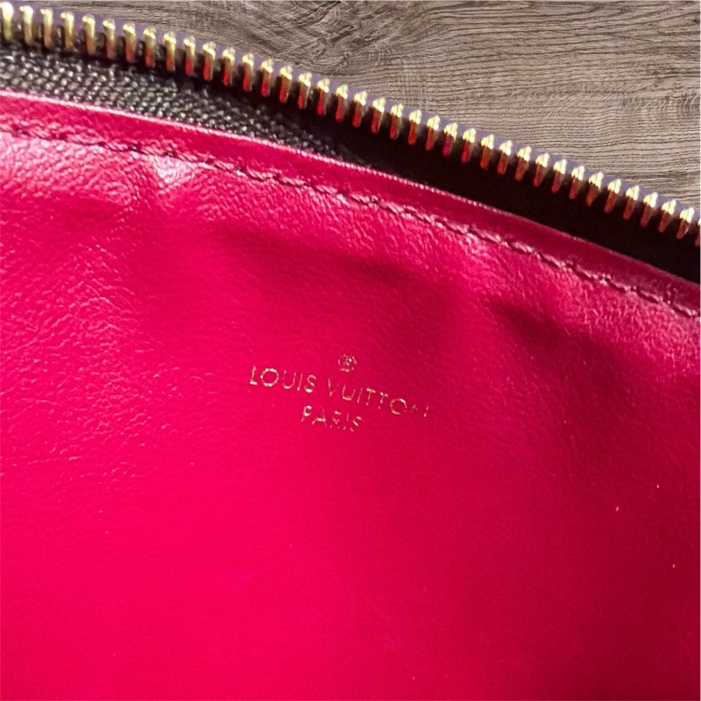 LOUIS VUITTON Monogram Felicie Wallet Zippered Insert - Picture 3 of 6